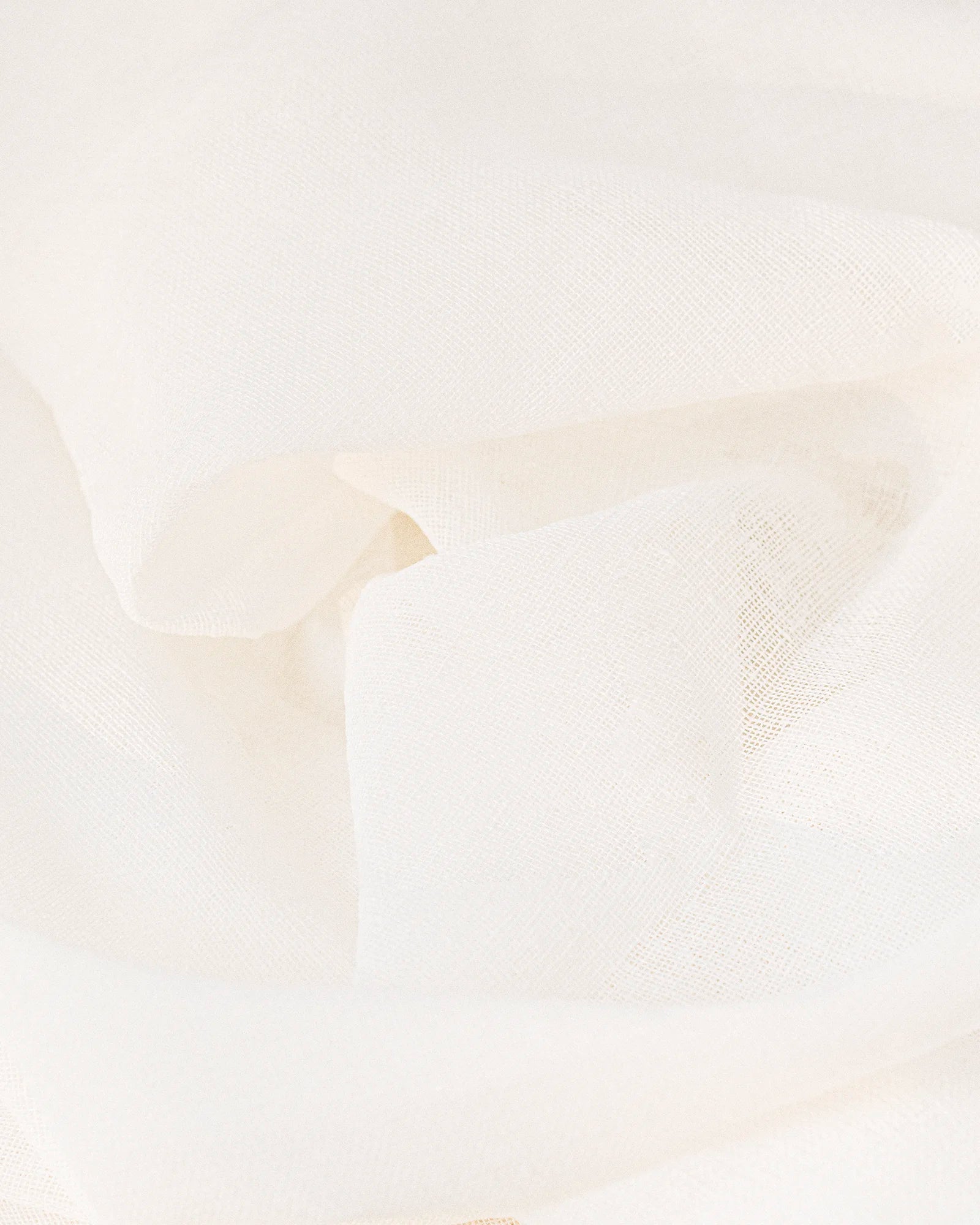White / 100