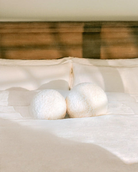 Elina - Faux Fur Decorative Sphere Pillow